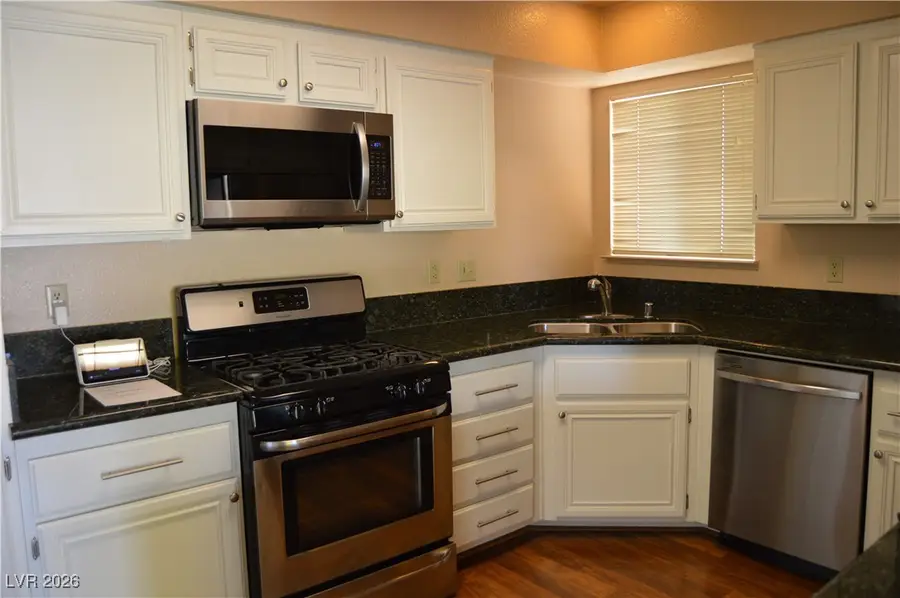 6416 Old Colonial Way, Las Vegas, NV 89108 - Image #2