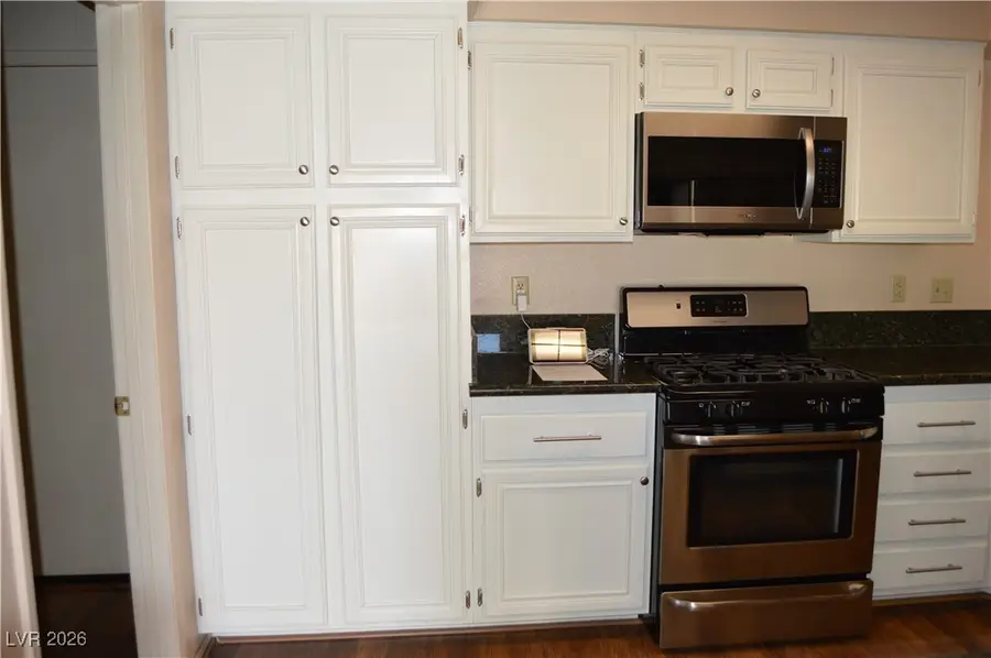 6416 Old Colonial Way, Las Vegas, NV 89108 - Image #3