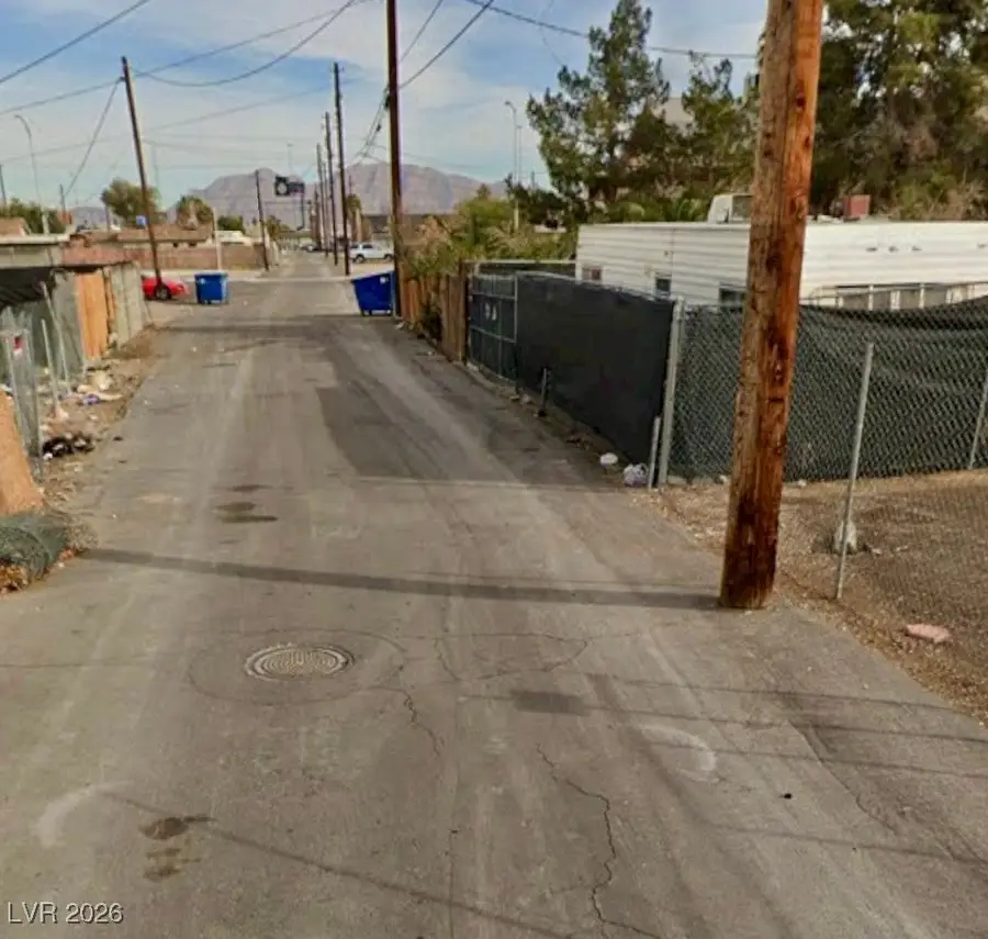 710 W Washington Avenue, Las Vegas, NV 89106 - #3