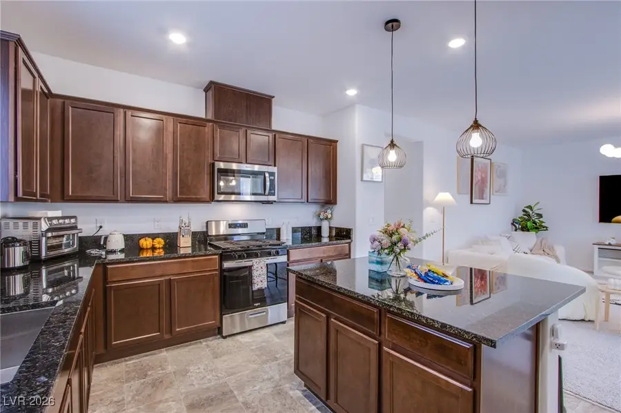 7378 Crown Landing Street, Las Vegas, NV 89113 - Image #2