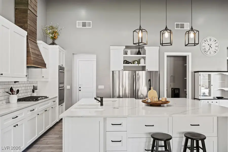 5865 Egan Crest Drive, Las Vegas, NV 89149 - Image #2