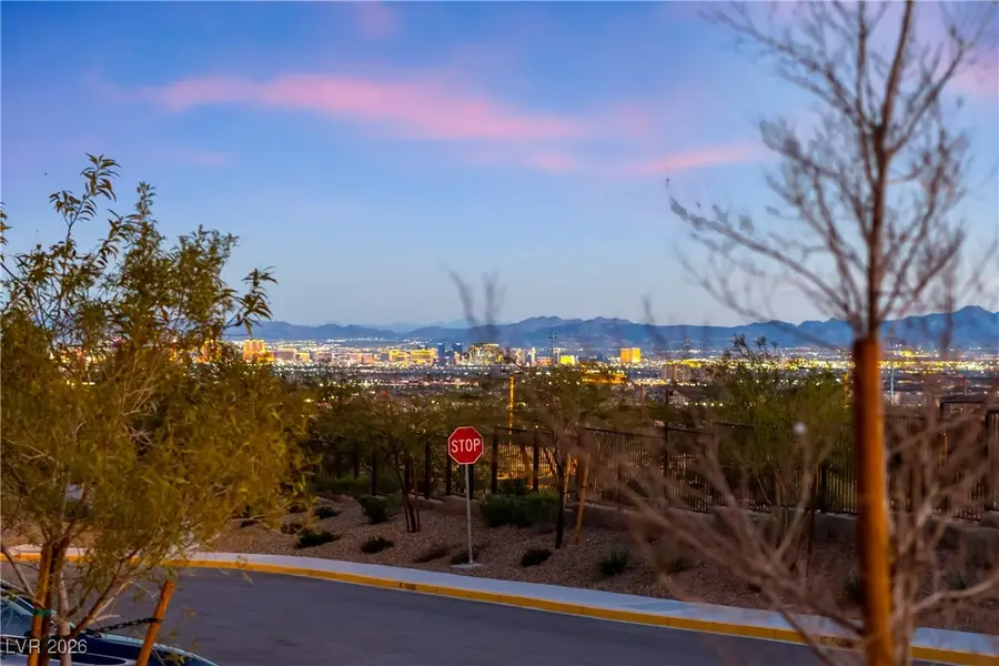 11552 Observation Point Avenue, Las Vegas, NV 89138 - Image #3