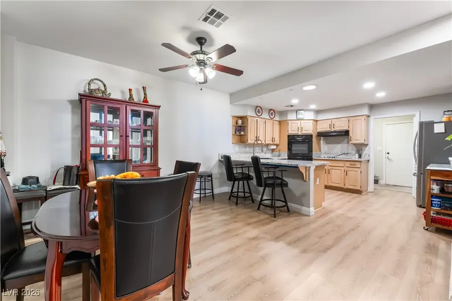 412 Fallwood Lane, Las Vegas, NV 89107 - Image #3