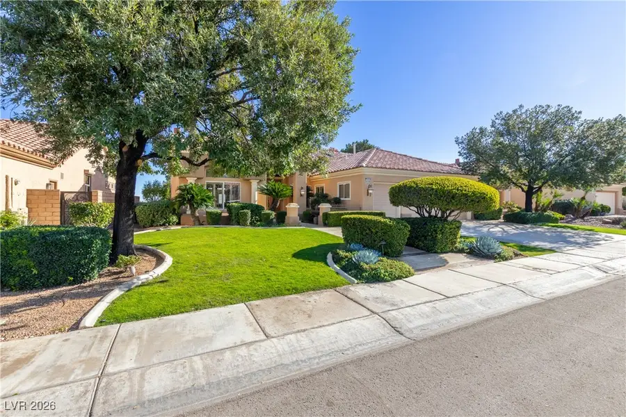 3024 Highland Falls Drive, Las Vegas, NV 89134 - Image #2