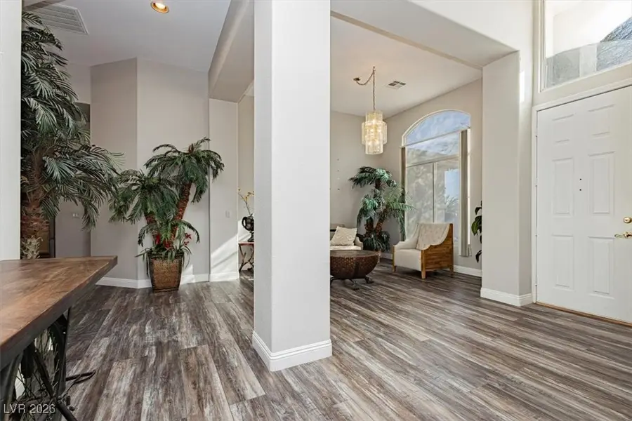 6880 Royal Heritage Court, Las Vegas, NV 89110 - Image #3