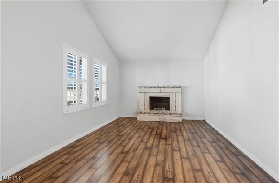 611 Sea Pines Lane, Las Vegas, NV 89107 - Image #3