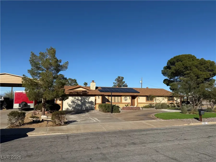 120 E Country Club Drive, Henderson, NV 89015 - Image #2