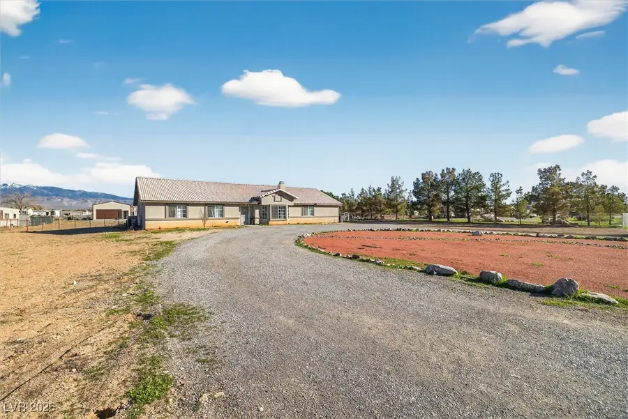 821 S Happy Lane, Pahrump, NV 89048 - Image #2