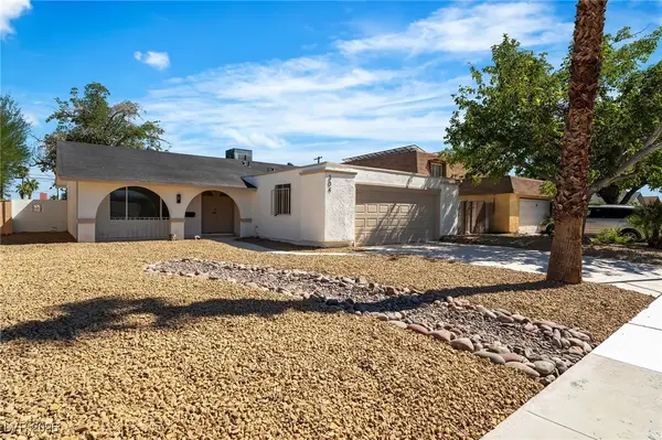 304 N Torrey Pines Drive, Las Vegas, NV 89107