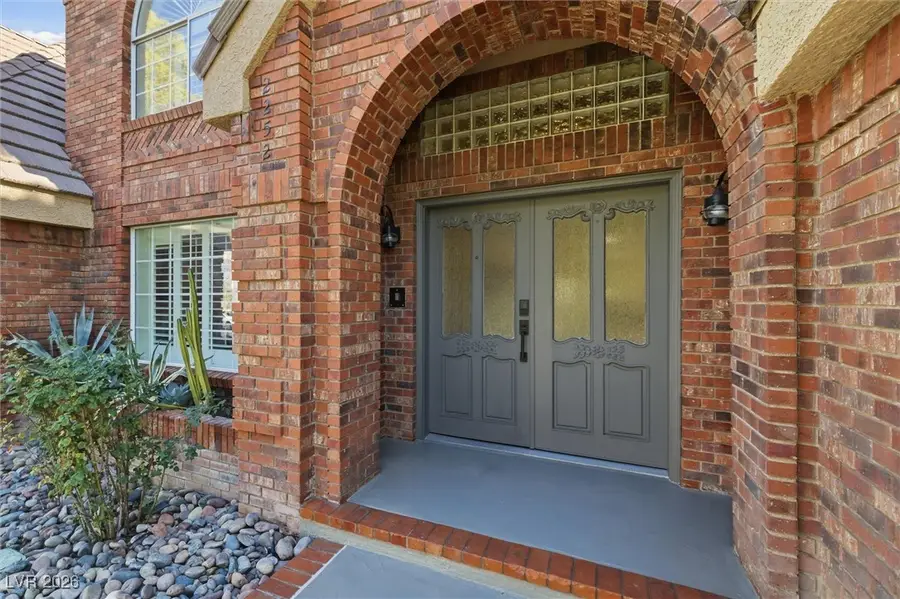 2252 Buckingham Court, Henderson, NV 89074 - Image #3
