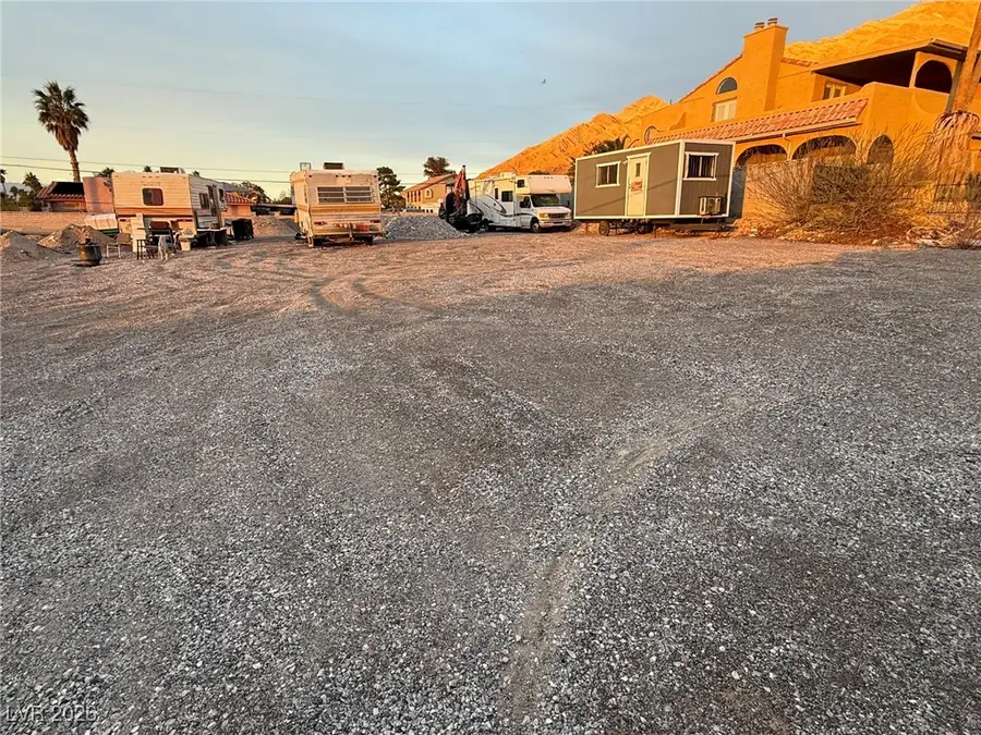 6942 Stewart Avenue, Las Vegas, NV 89110 - Image #2