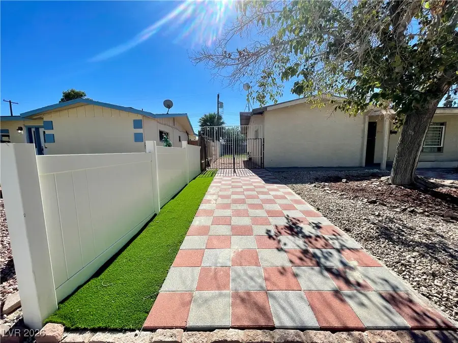 4911 Lana Drive, Las Vegas, NV 89121 - Image #3