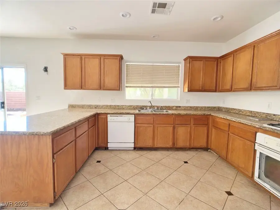 6141 Sugar Creek Drive, North Las Vegas, NV 89081 - Image #3