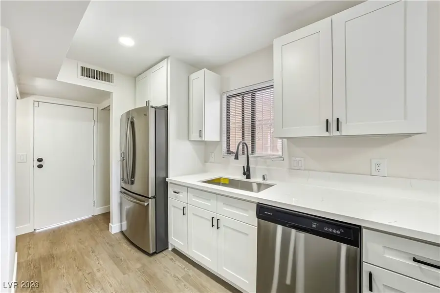 5248 Greene Lane #B, Las Vegas, NV 89119 - Image #3