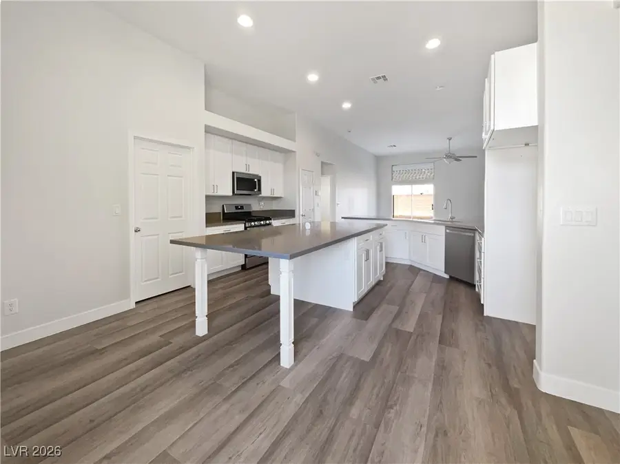 6512 N Bruce Street, North Las Vegas, NV 89086 - Image #2