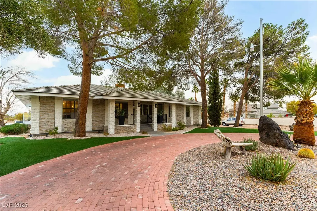2000 S Monte Cristo Way, Las Vegas, NV 89117 - Image #1