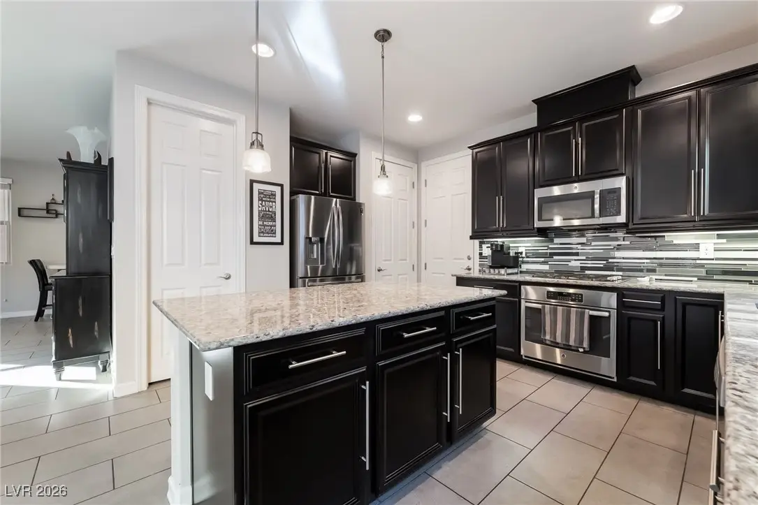 9815 Vista Meadows Avenue, Las Vegas, NV 89148 - Image #1