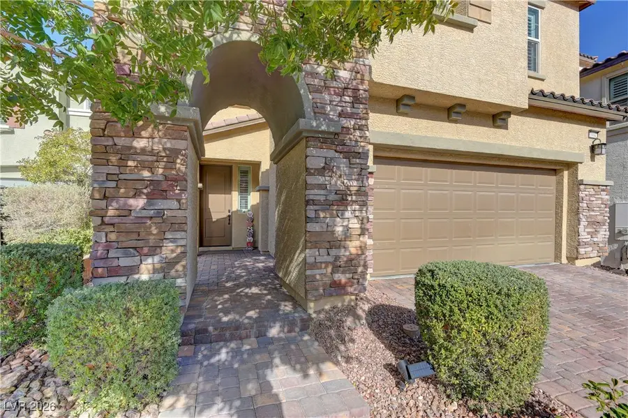 10042 Rams Leap Avenue, Las Vegas, NV 89166 - Image #3