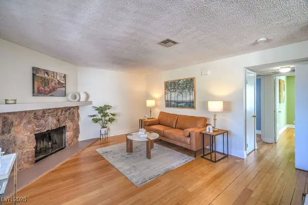 7961 Lions Rock Way #202, Las Vegas, NV 89128