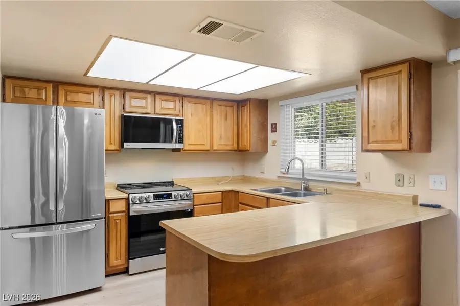 1422 Calmview Place, Las Vegas, NV 89110 - Image #2