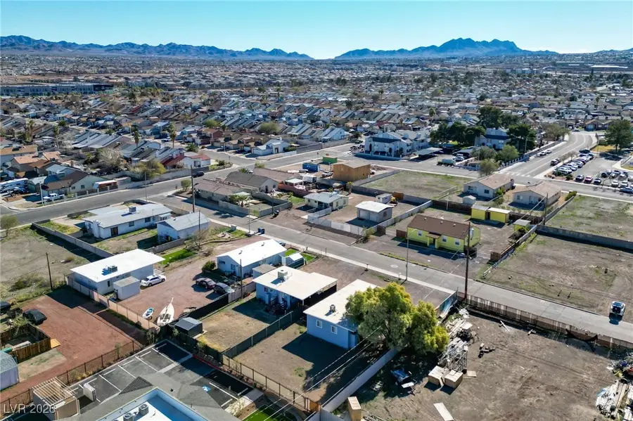 470 Hunter Drive, Henderson, NV 89011 - Image #2