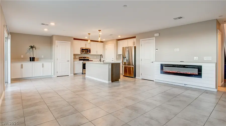 314 Quail Finch Drive, Henderson, NV 89012 - Image #2