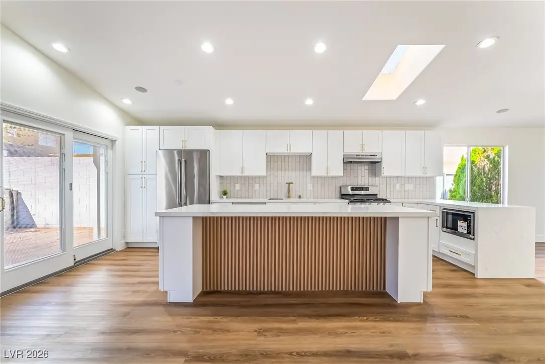 923 Highland Trails Avenue, Henderson, NV 89015 - Image #1