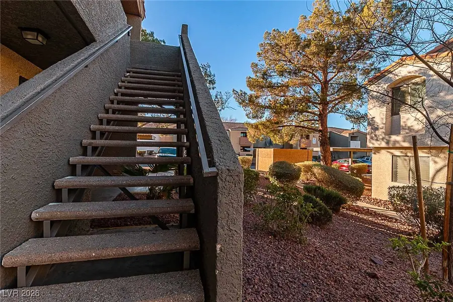 3151 Soaring Gulls Drive #2055, Las Vegas, NV 89128 - Image #2