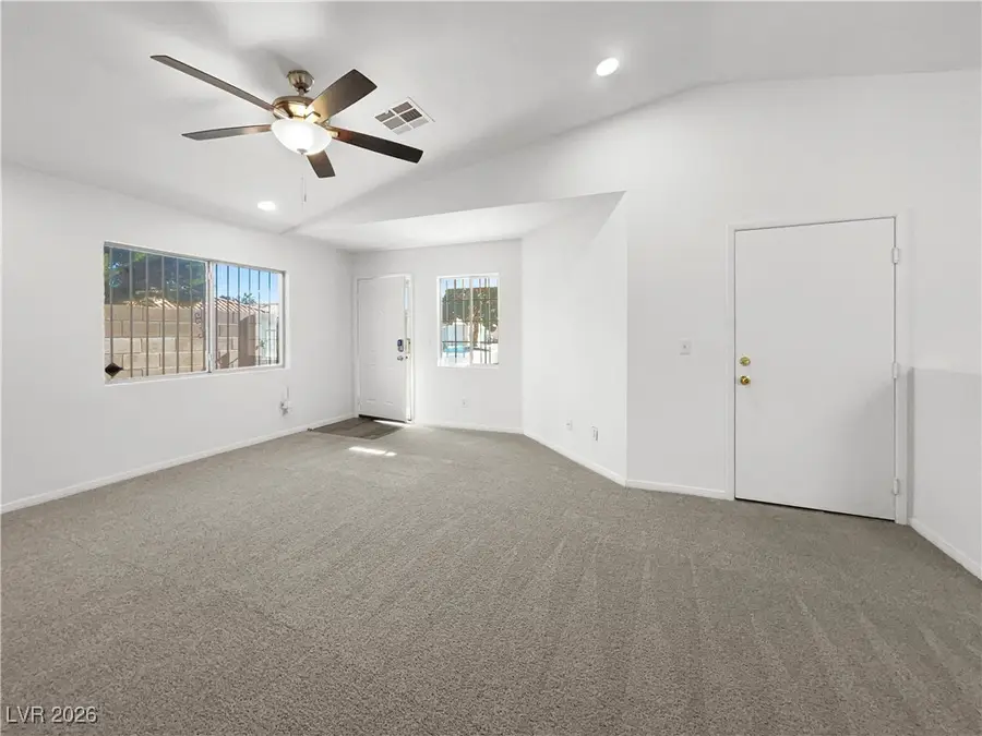 2100 Port Avenue, Las Vegas, NV 89106 - Image #3