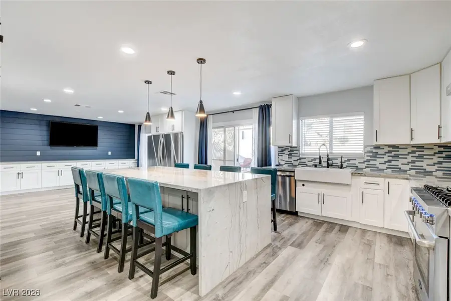 562 Pale Pueblo Court, Las Vegas, NV 89183 - Image #2