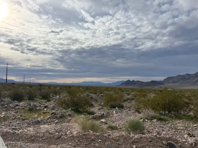 290 W Aardvark Road, Pahrump, NV 89020 - Image #2