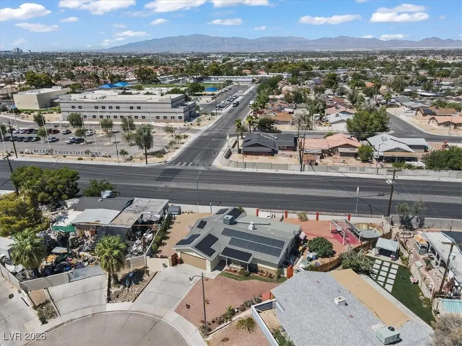 3318 Bancroft Circle, Las Vegas, NV 89121 - Image #3