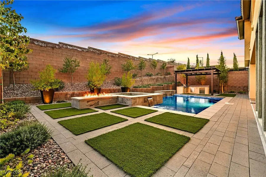 12161 Sage Thunder Avenue, Las Vegas, NV 89138 - Image #3