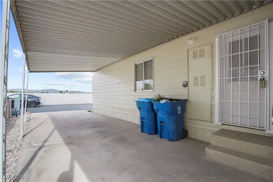 4955 Ridge Avenue, Las Vegas, NV 89103 - Image #3