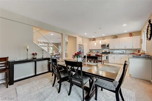 8054 Misty Canyon Avenue, Las Vegas, NV 89113