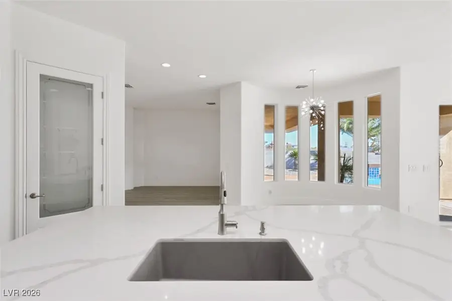 271 E Shelbourne Avenue, Las Vegas, NV 89123 - Image #2