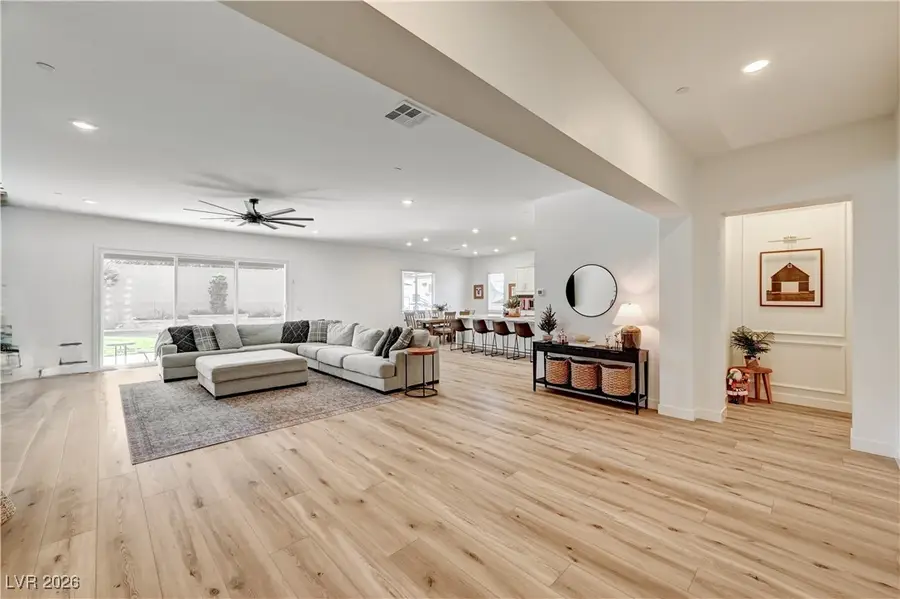 199 Bellevue Grove Avenue, Henderson, NV 89015 - Image #3