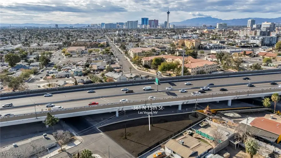 361 N 15th Street, Las Vegas, NV 89101 - #3
