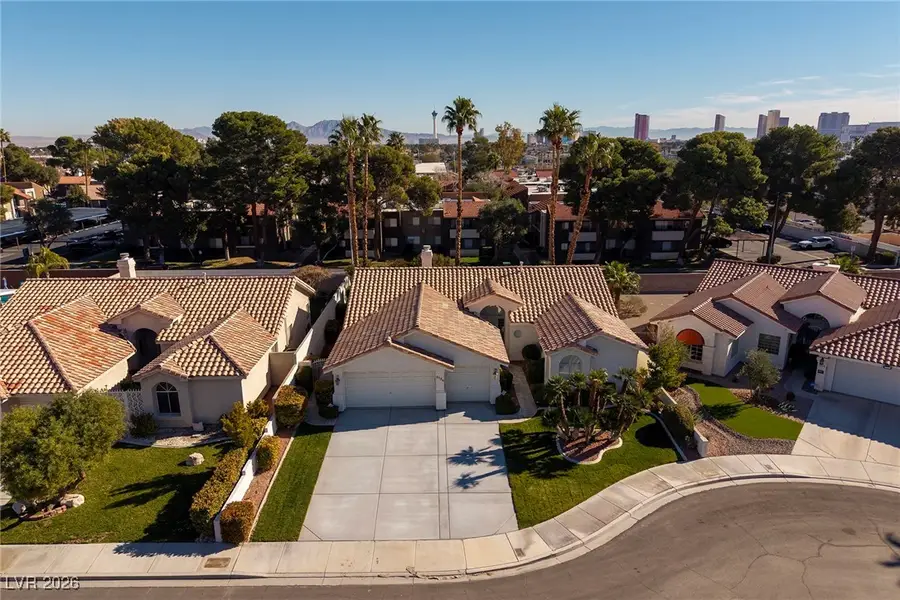 2124 Mission Peak Circle, Las Vegas, NV 89146 - Image #2