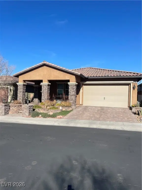 496 Sterling Falls Avenue, Henderson, NV 89011