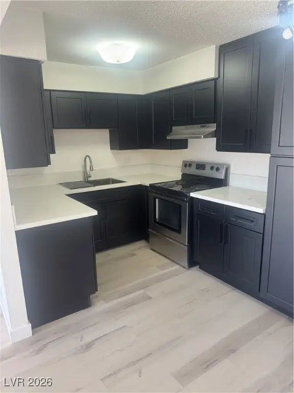 615 S Royal Crest Circle #13, Las Vegas, NV 89169 - Image #2