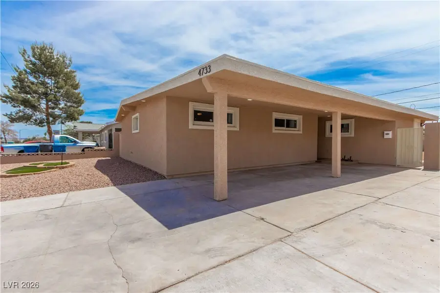 4733 E Harmon Avenue, Las Vegas, NV 89121 - Image #2