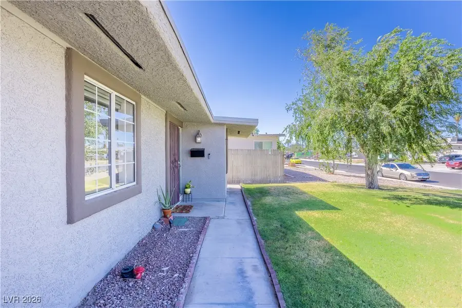 1615 Flower Avenue, North Las Vegas, NV 89030 - Image #2