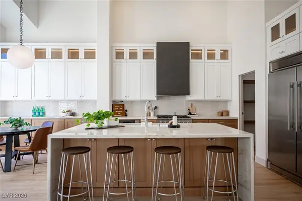 8113 Sunset Cove Drive, Las Vegas, NV 89128