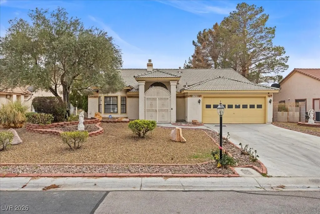 5705 Palma Del Sol Way, Las Vegas, NV 89130 - Image #1