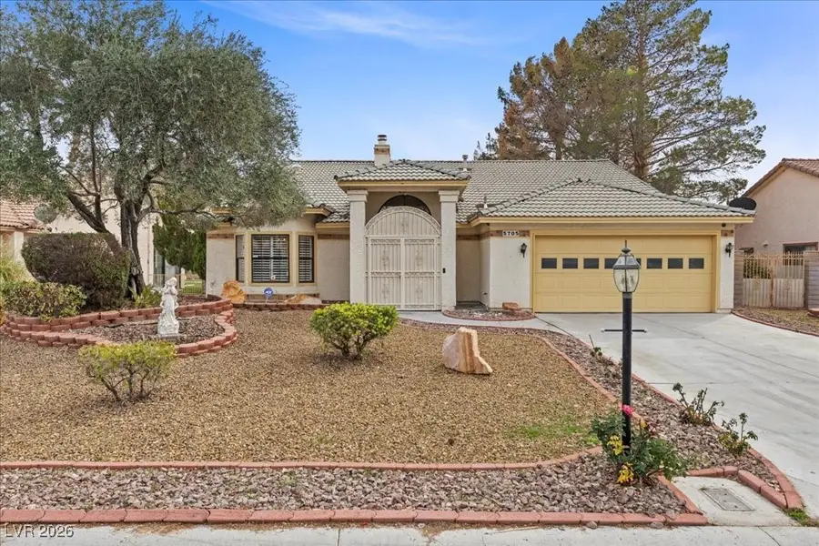 5705 Palma Del Sol Way, Las Vegas, NV 89130 - Image #3