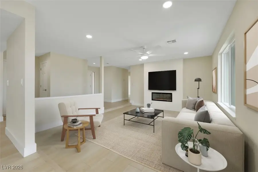 4732 Buena Vista Way, Las Vegas, NV 89122 - Image #2