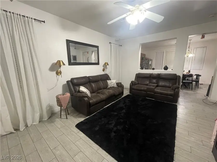 6837 Silver Eagle Avenue, Las Vegas, NV 89122 - Image #3