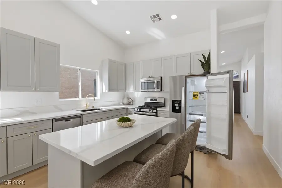 4707 Chestnut Blaze Drive, North Las Vegas, NV 89032 - Image #3