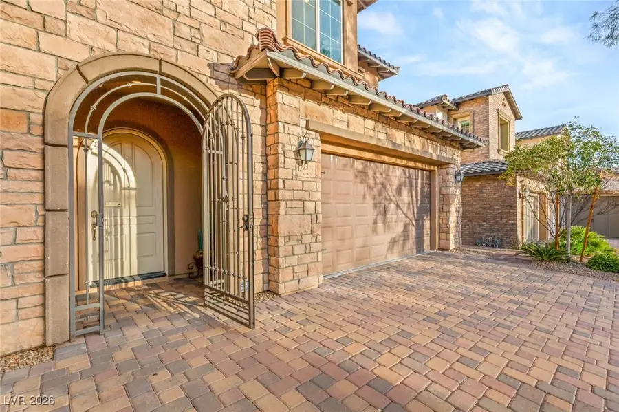 354 Granitico Street, Las Vegas, NV 89138 - Image #2